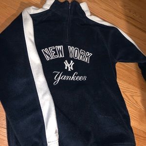 Heavy Yankee’s fleece jacket